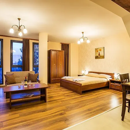 Rosen Hotel apartamentowy 3*