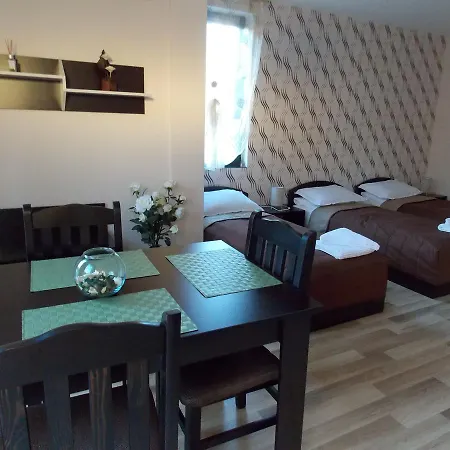 Rosen Apart Otel