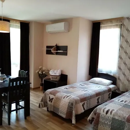 Rosen Aparthotel